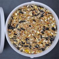 Luxury Multi-Seed Wheat Free Garden Bird Banquet - 2.5 litre Tub
