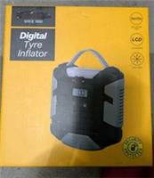 Halfords Digital Tyre Inflator 514342 EX DISPLAY