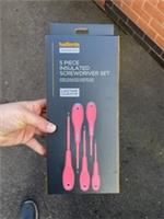 Halfords Advance 5 Piece Insulated Screwdriver Set Brand New