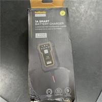 Halfords Advanced 1A Smart Maintenance Battery Charger - Damaged Box