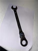 22mm flex head ratcheting ratchet spanner Halfords Advanced flexy bendy wrench