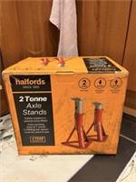 Halfords 2 Tonne Axle Stands NIB -