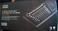 Halfords Advanced 12 Piece Ratchet Spanner Set 8-19mm. Modular Tray. 72 tooth.