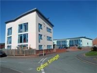 Photo 6x4 Station Crescent flats, Craven Arms Halford/SO4383 Flats occup c2012
