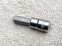 HALFORDS ADVANCED 7mm HEX / ALLEN SOCKET, 1/4" DRIVE, NEW.