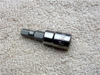 HALFORDS ADVANCED 5mm HEX / ALLEN SOCKET, 1/4" DRIVE, NEW.