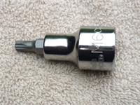 HALFORDS ADVANCED M6 SPLINE SOCKET, TRIPLE SQUARE, 1/2 DRIVE, NEW