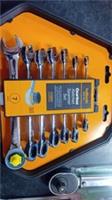 Halfords Professional gearless Ratchet Spanner Set 7 Piece roller drive new