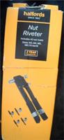 Halfords Nut Riveter. Includes 40 Nut Rivets M3, M4, M5, M6 (10 each) Box damage