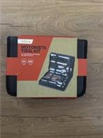 Halfords Motorists Tool Kit 39 Piece 3/8 Drive .New BOXED.