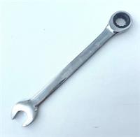 20mm ratcheting ring spanner Halfords Advanced Professional ratchet tool wrench
