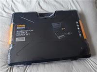 Halfords Advanced Black Edition 200 Piece Socket Set - New