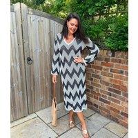 Monochrome Zig Zag Crochet Style Dress Size 10/12