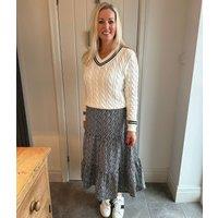 Black & Ivory Cricket Jumper Size 6/8