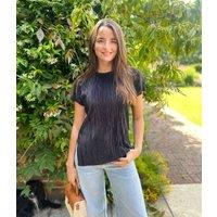Black Plisse Top Size 20/22