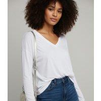 White Long Sleeve Relaxed T Shirt Size 6