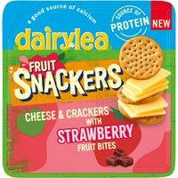 Dairylea Snackers Fruit Convenience Meals 64g