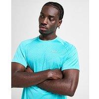 Nike Stride T-Shirt - green - Mens