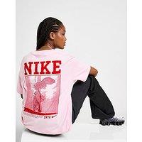 Nike Graphic Boyfriend T-Shirt - Pink - Womens