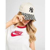 New Era New Era MLB 9FORTY New York Yankees Leopard Visor - Multi Coloured