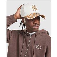 New Era MLB New York Yankees 9FORTY Bambi Cap - Brown