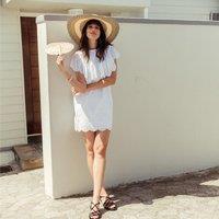 Flat Sandals with Thin Straps