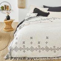 Angusto Embroidered Cotton Bedspread