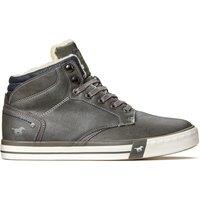 High Top Trainers