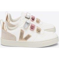 Kids V-10 Chrome Free Trainers in Leather with Touch 'n' Close Fastening