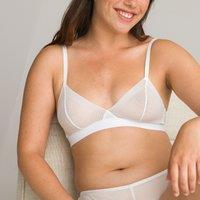 Non-Underwired Triangle Bra in Lace