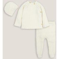 Top, Trousers and Hat Outfit in Wool Mix