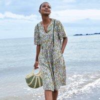 Mid-Length Shift Dress in Graphic Print