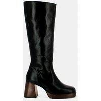 Betina Calf Boots in Distressed Leather with Heel