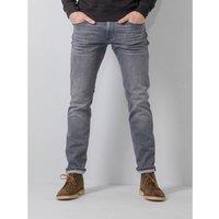 Russel Straight Stretch Jeans in Mid Rise