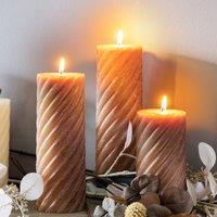 Pack of 2 10cm Vanilla Pillar Candle Twist Amber