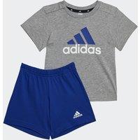 Cotton T-Shirt/Shorts Outfit