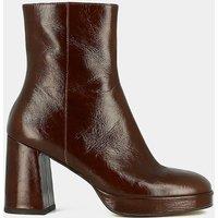 Voris Ankle Boots in Glossy Leather