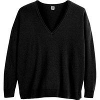 V-Neck Cashmere Jumper in Fine Knit with Loose Fit