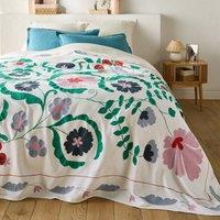 Antonie Floral Embroidered 100% Slub Cotton Bedspread