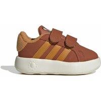 Kids Grand Court Bambi Trainers with Touch 'n' Close Fastening