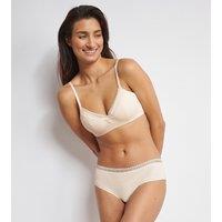 Go Ribbed Padded Bra without Underwiring