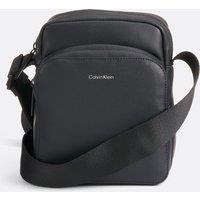 Must Reporter Shoulder Bag
