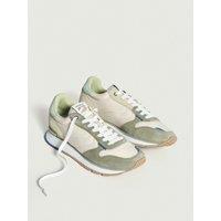 Track & Field Trainers, Girga