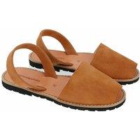 Avarca Suede Flat Sandals