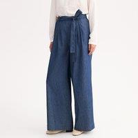 Wide Leg Jeans in Light Denim with Tie Belt
