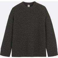 Crew Neck Jumper in Chunky Soft Knit