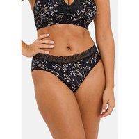 Coline Briefs