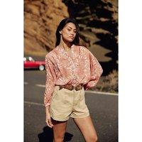 Bolie Floral V-Neck Blouse in Loose Fit