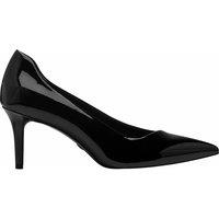 Pointed Heels