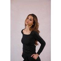 Fitted Jumper with Square Neckline and Scalloped Edging